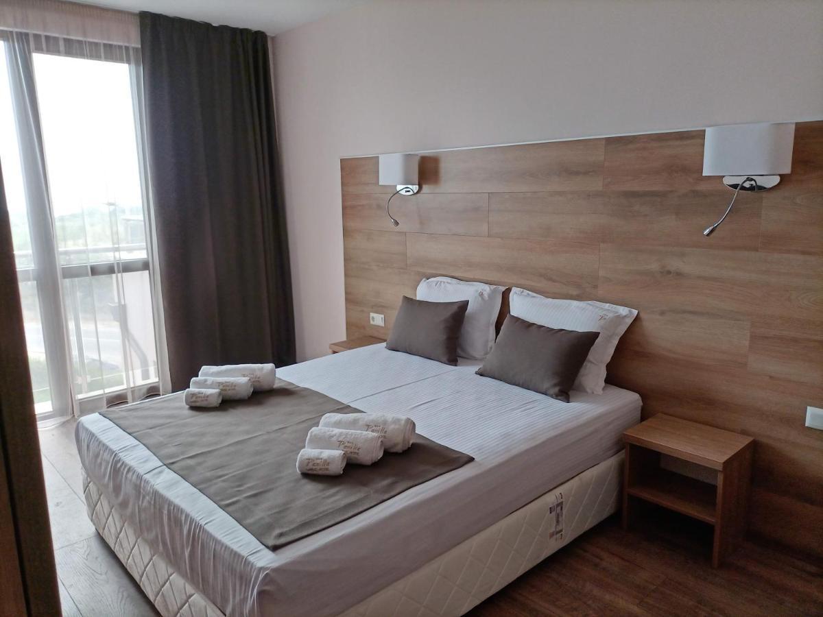 Hotel Vanilla, Varna - Free Parking Екстер'єр фото