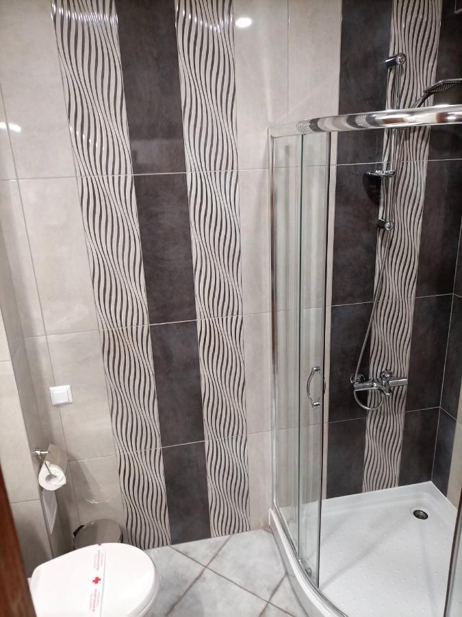 Hotel Vanilla, Varna - Free Parking Екстер'єр фото